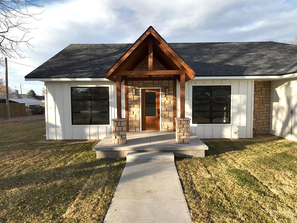 214 W 4th St, Bird City, KS 67731 Zillow