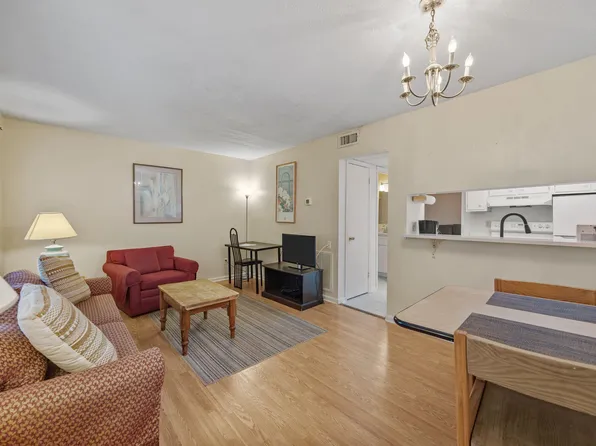 807 W Trinity Ave APT 250, Durham, NC 27701