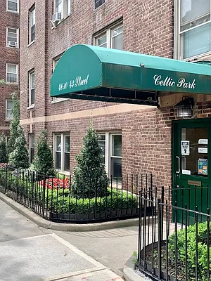 Sold by Esther Flynn Real Estate | media 38