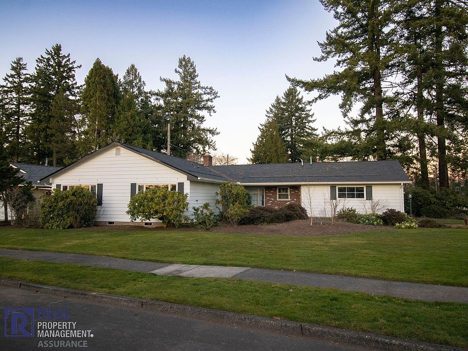 1st image of 9325 SW Royal Woodlands Dr
