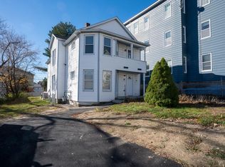 13 Seward St #2, Worcester, MA 01604