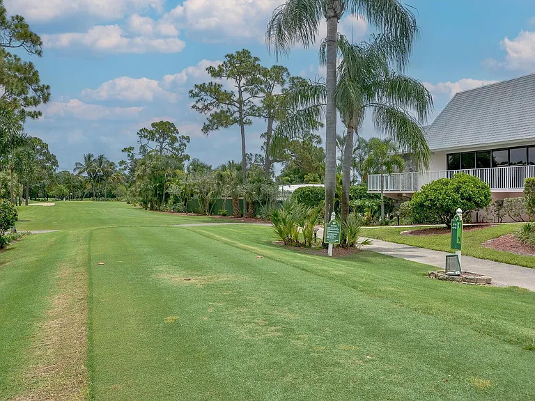 18081 SE Country Club Dr #26-256 — Photo 28