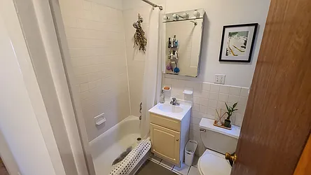 Rented by Aryeh Realty