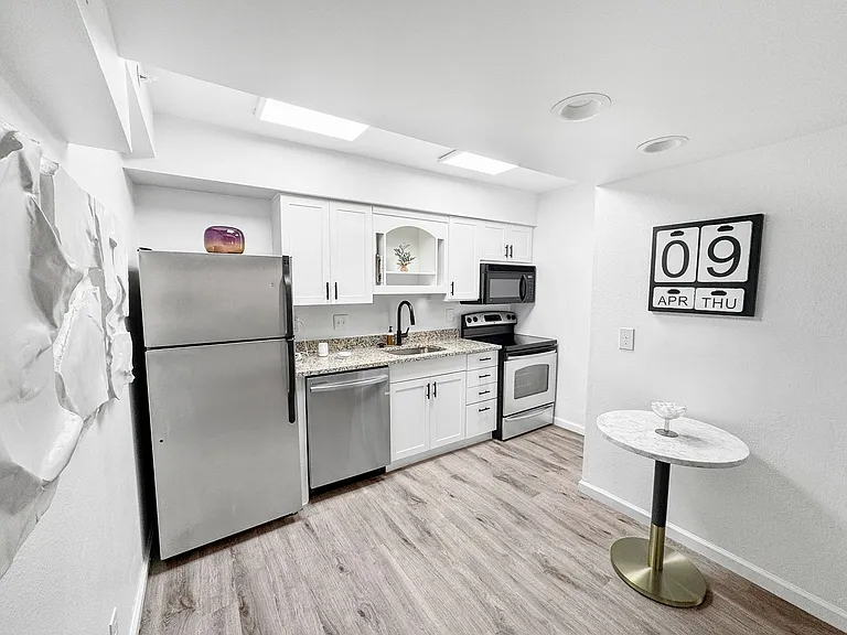 1000 Navaho Dr — Photo 16