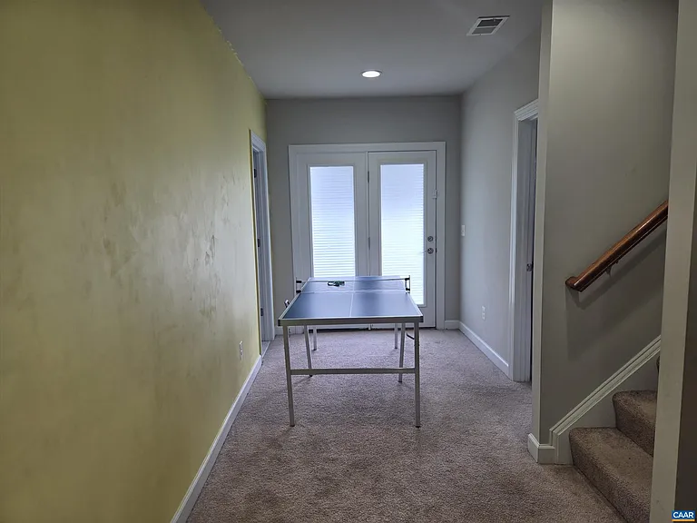 2441 Winthrop Dr — Photo 26
