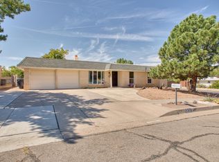 6800 Orphelia Ave NE, Albuquerque, NM 87109