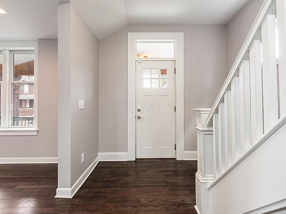 3rd image of 882 S 22nd St