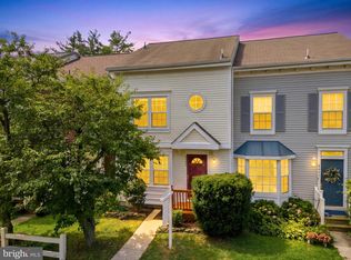 6645 Medinah Ln, Alexandria, VA 22312