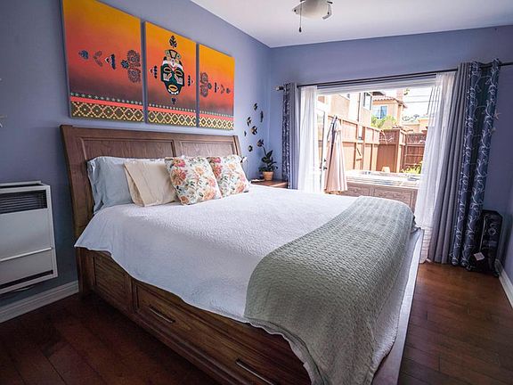 3rd image of 377 Nautilus St #377