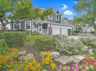 551 Foster Ave, Bartlett, IL 60103