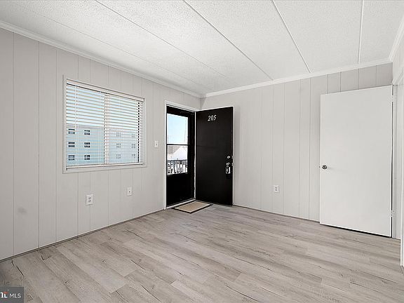 5th image of 13 69th St Unit 205