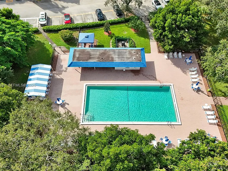 3001 Portofino Isle #K2 — Photo 5