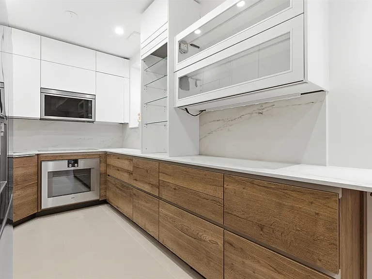 239 Commonwealth Ave #72 — Photo 10