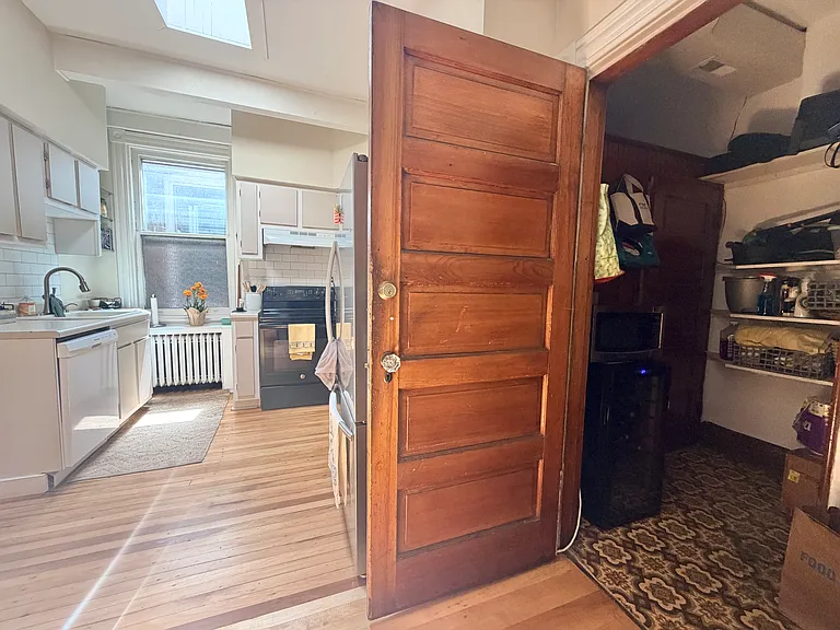 2221 Hanover Ave #A — Photo 5