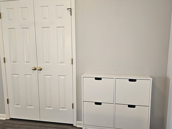 Coat Closet/Shoe Rack