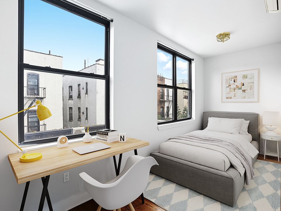 2nd image of 489 Washington Ave APT 4A