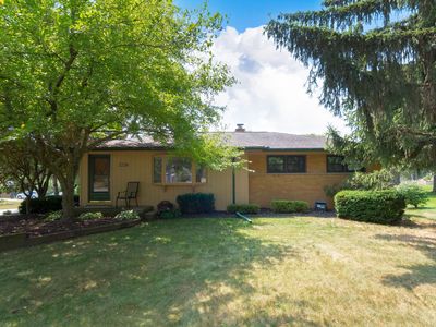 2226 Judy Ln, Shelby Township, MI, 48316