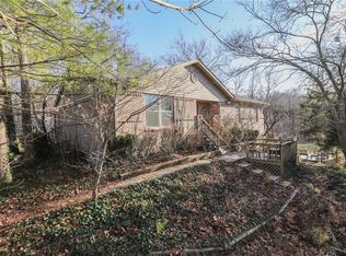 6635 Crooked Creek Dr, Martinsville, IN 46151