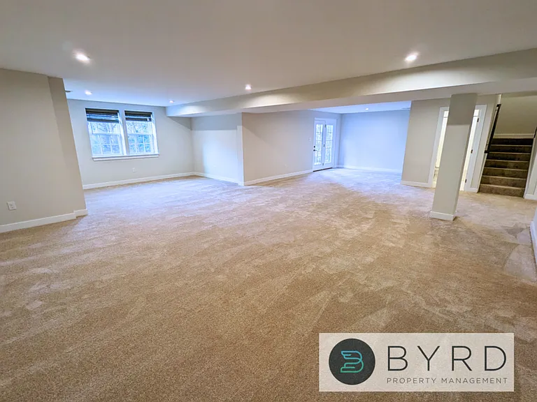 15700 Cambria Cove Blvd — Photo 41