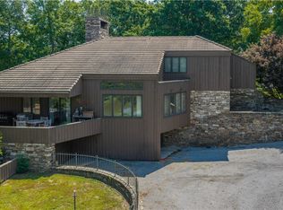 14865 Bradberry Farm Rd, Winslow, AR 72959