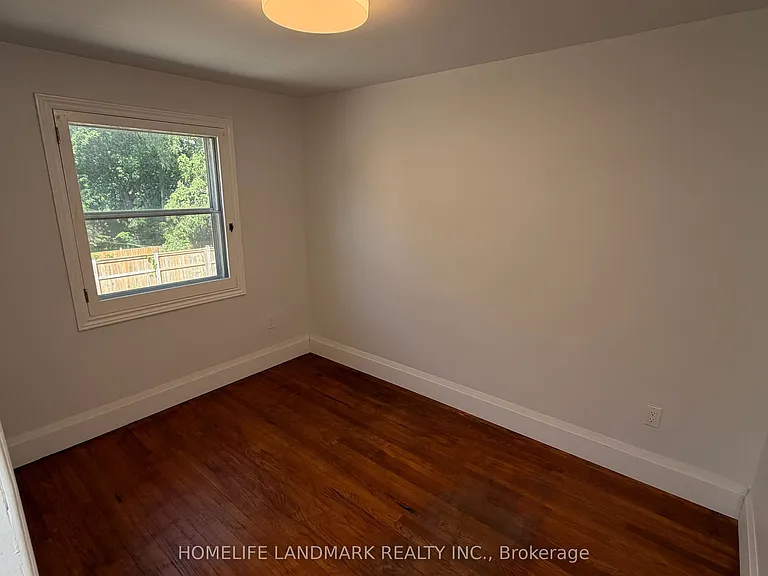 670 Mount Pleasant Rd — Photo 14