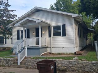 64 Spring St, Glouster, OH 45732