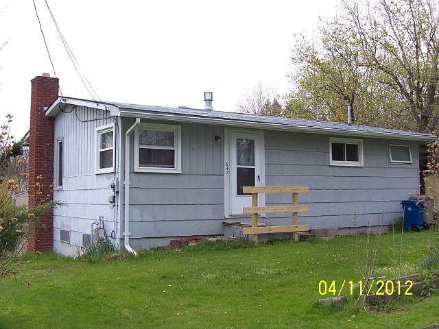 1st image of 647 Dickson Pl