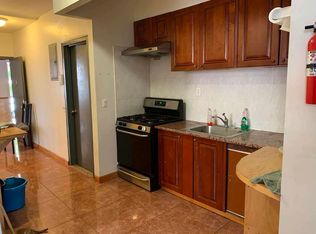 47 Moffat St #1F, Brooklyn, NY 11207