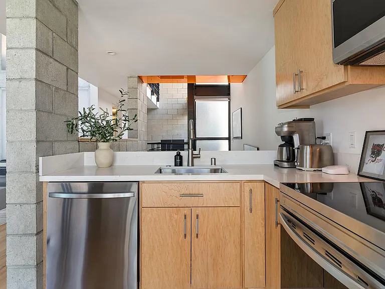 1315 Innes Pl — Photo 8