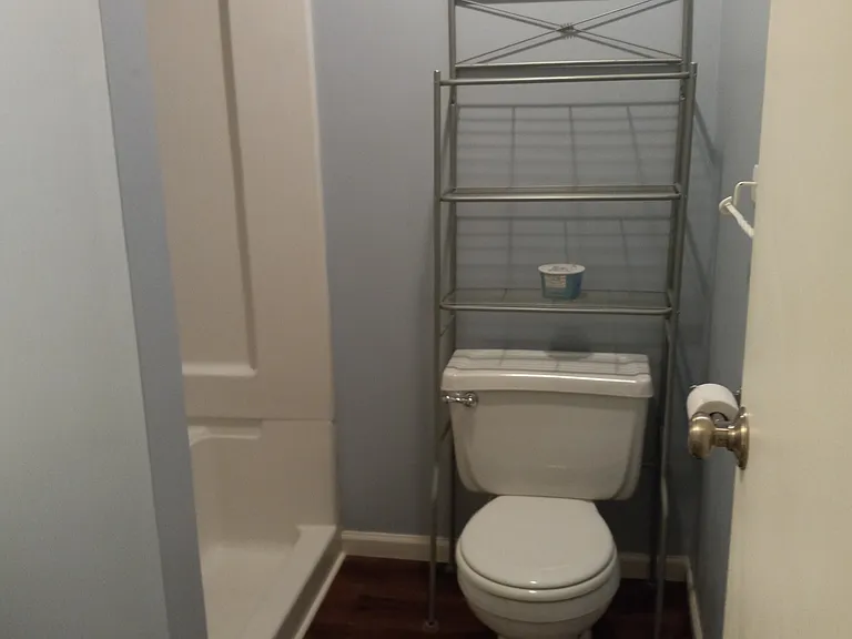 448 Eldridge St — Photo 18