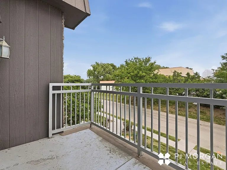 Mill Pointe — Photo 42