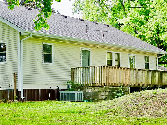 4th image of 2470 S Farm Road 69