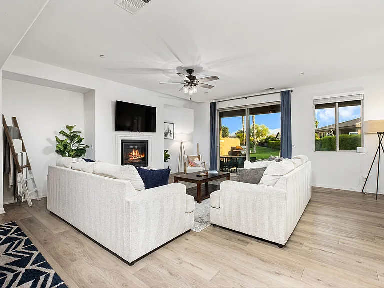 82727 Chaplin Ct — Photo 3