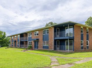 305 N Robinson Cir APT BF, Carbondale, IL 62901