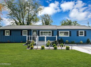 1207 Cattus Island Boulevard, Toms River, NJ 08753