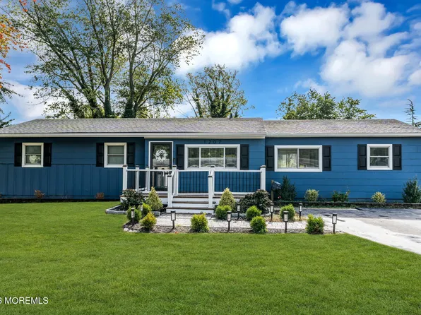 1207 Cattus Island Boulevard, Toms River, NJ 08753