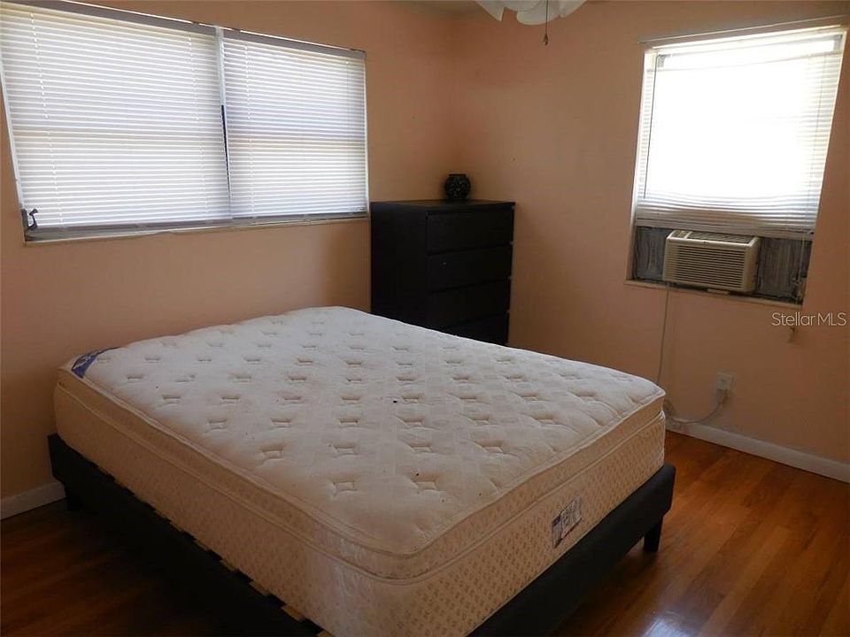 2nd image of 5005 5th Ave S