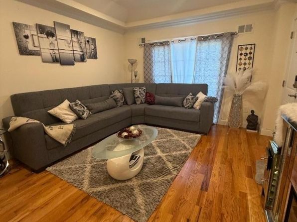 57 Hazelwood Ave