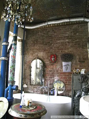 Rented by Bond New York | media 45