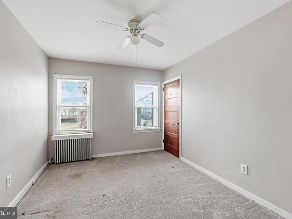 5th image of 210 3rd St