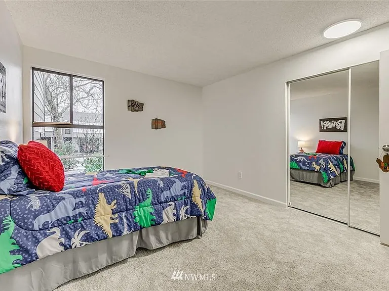 13820 NE 65th St #537 — Photo 13