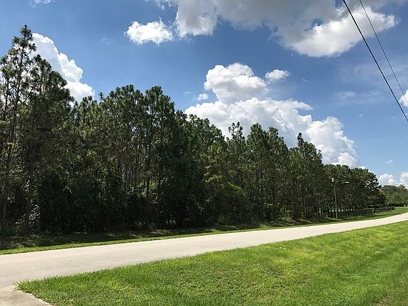 4th image of 10107 Fox Meadow Trl