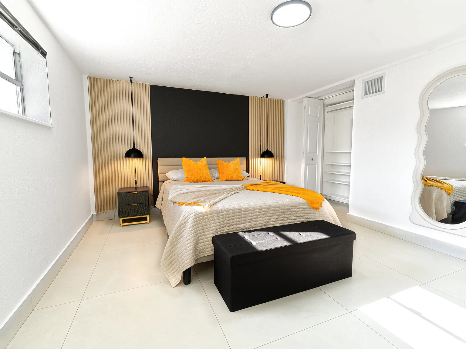 4 bed, $9,693 — Photo 4