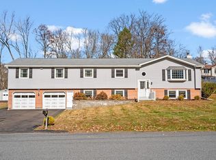 7 Rayland Rd, Newburgh, NY 12550