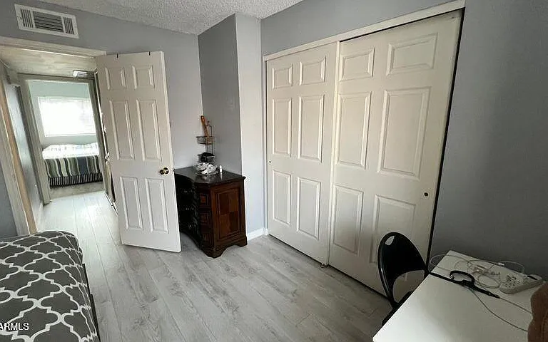 1055 W 5th St #21 — Photo 16