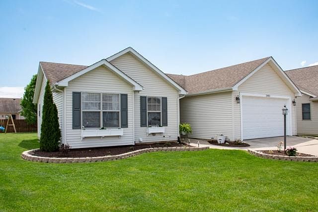 1st image of 25922 Rolling Hills Dr