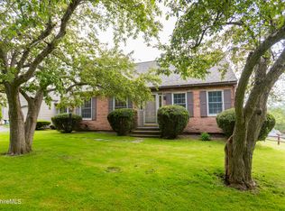 26 Patterson Rd, Lenox, MA 01240
