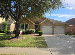 26243 Crystal Cove Ln, Richmond, TX 77406