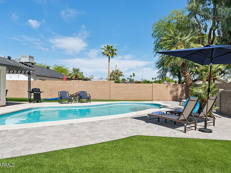 5301 E Tierra Buena Ln — Photo 45
