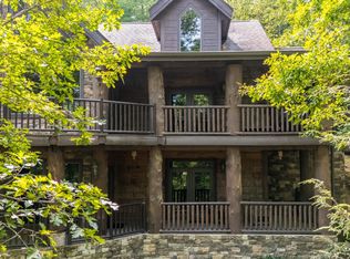 2670 Cedar Falls Way, Sevierville, TN 37862